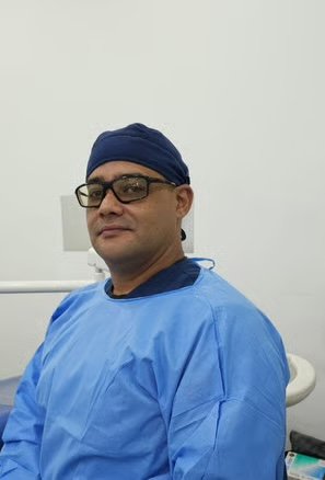 Dr. Benjamin Sandoval